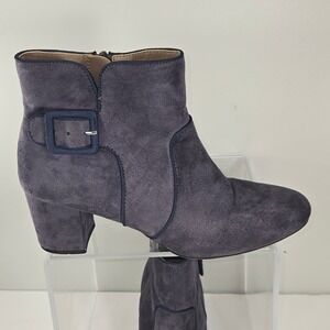 White Mountain Calisi Navy Blue Faux Suede Ankle Boots Buckle Block Heel 9.5M